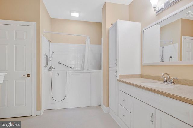 322 HAMLET CIR, Edgewater, MD 21037