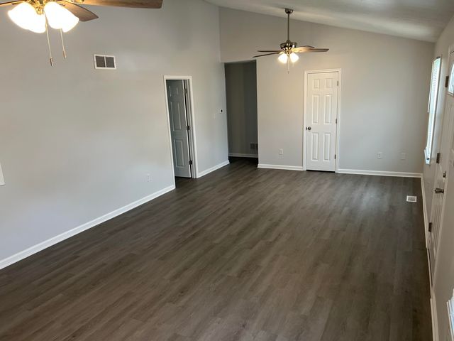 3614 Stamper Drive, Winchester, KY 40391