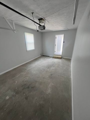 3614 Stamper Drive, Winchester, KY 40391