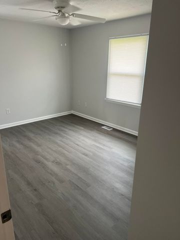 3614 Stamper Drive, Winchester, KY 40391