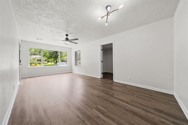 6003 Westover Street, Houston, TX 77033