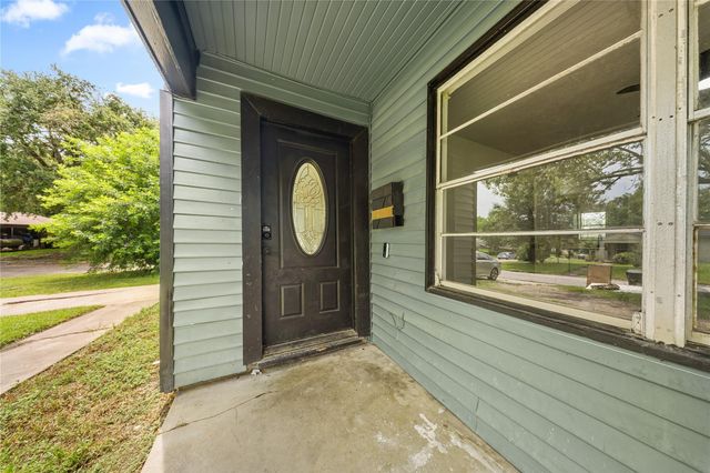 6003 Westover Street, Houston, TX 77033