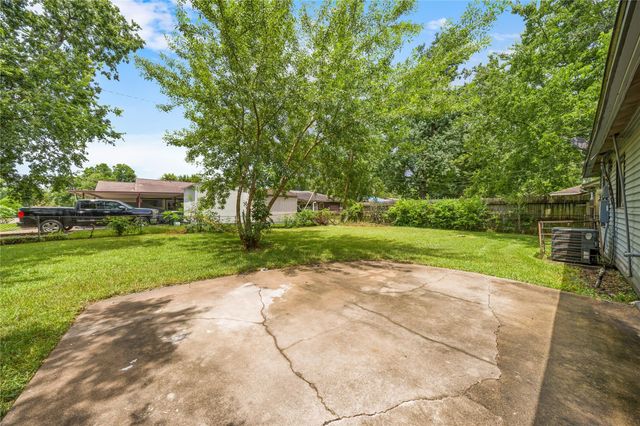 6003 Westover Street, Houston, TX 77033