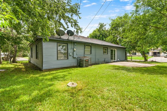 6003 Westover Street, Houston, TX 77033