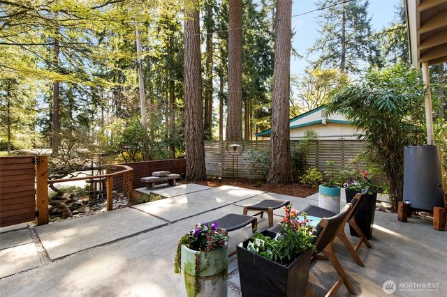 7439 NE 123rd Place, Kirkland, WA 98034