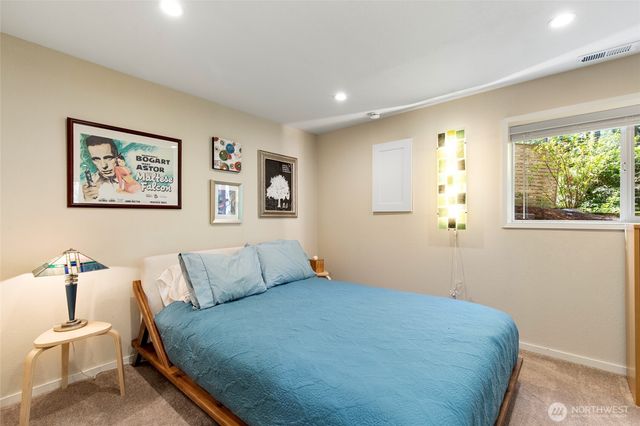 7439 NE 123rd Place, Kirkland, WA 98034