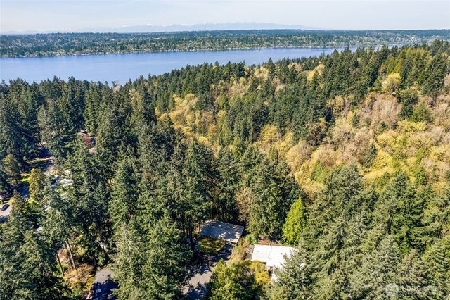 7439 NE 123rd Place, Kirkland, WA 98034