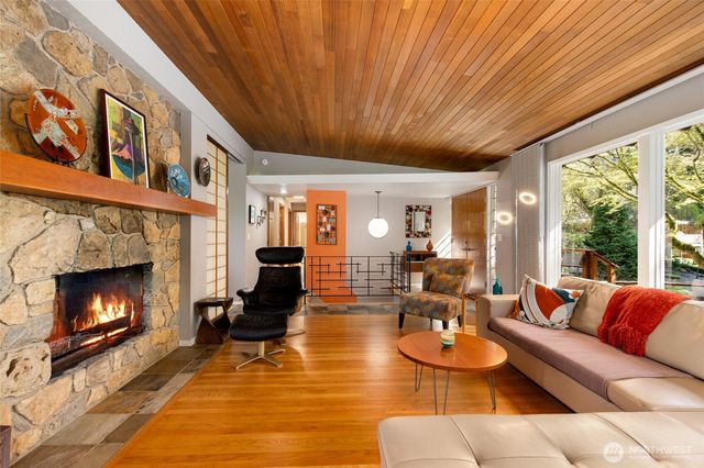 7439 NE 123rd Place, Kirkland, WA 98034