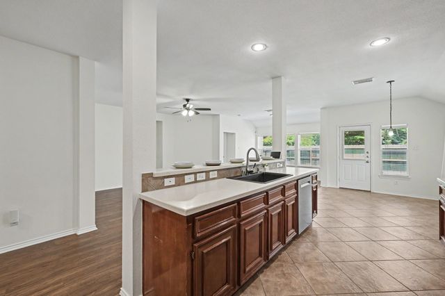 28518 Ashlyn Ridge Lane, Spring, TX 77386