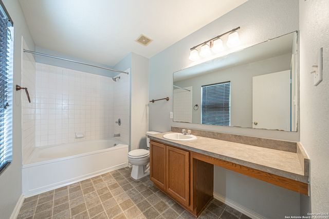 731 Inks Farm, San Antonio, TX 78228