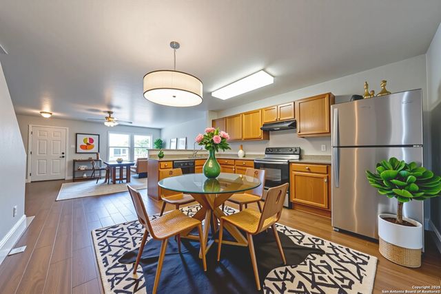 731 Inks Farm, San Antonio, TX 78228