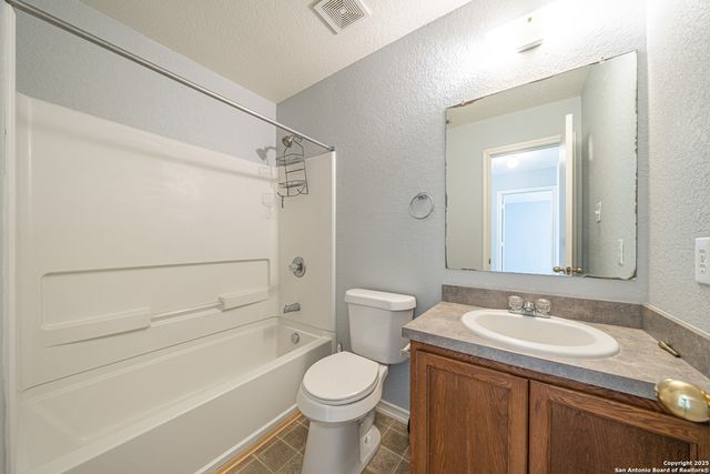 731 Inks Farm, San Antonio, TX 78228