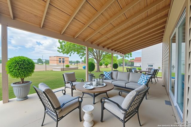 731 Inks Farm, San Antonio, TX 78228