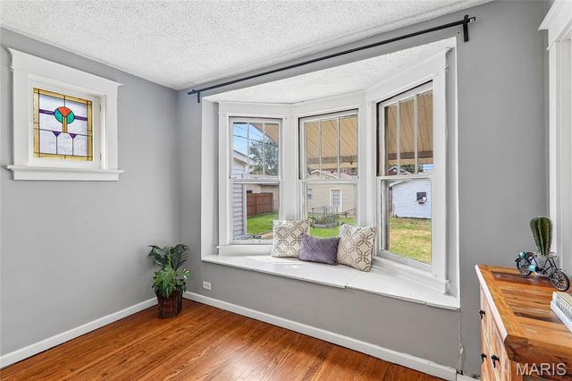 4978 Nagel Avenue, St Louis, MO 63109