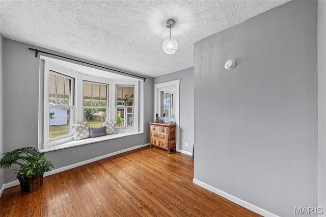 4978 Nagel Avenue, St Louis, MO 63109