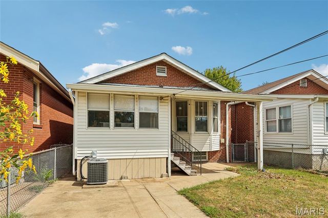 4978 Nagel Avenue, St Louis, MO 63109
