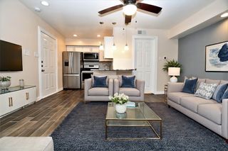 9821 Walnut Street 303, Dallas, TX 75243