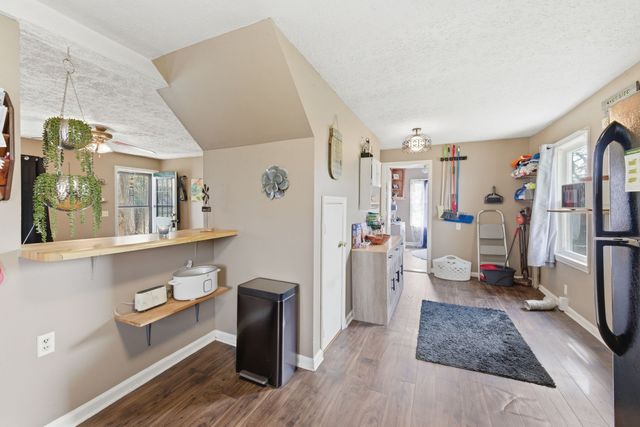 703 McCurdy Rd, White House, TN 37188