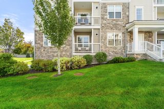 11101 Peters Farm Way 101, Westborough, MA 01581