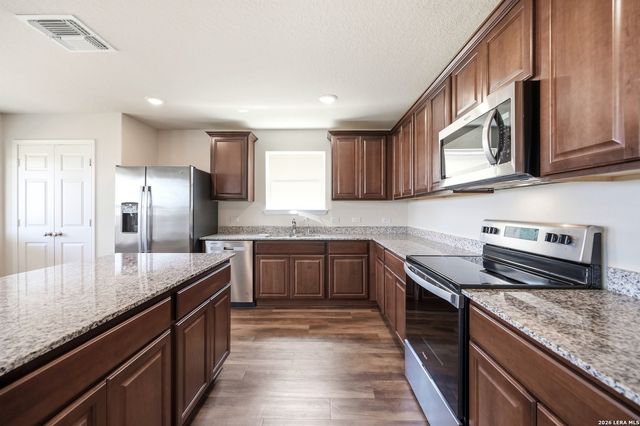 6310 Willow Point Blvd, San Antonio, TX 78219