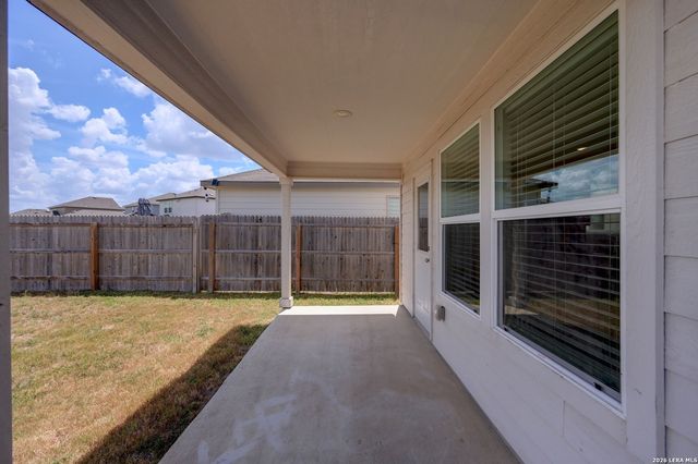 6310 Willow Point Blvd, San Antonio, TX 78219