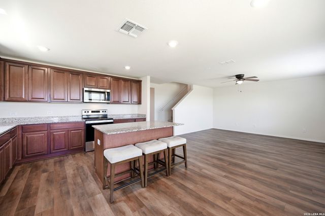 6310 Willow Point Blvd, San Antonio, TX 78219