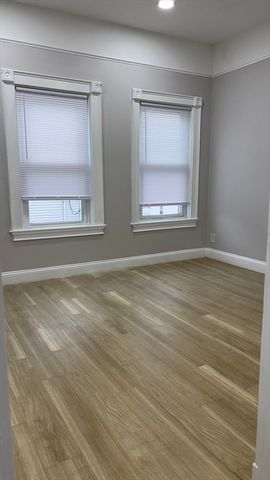 14 Cleveland Ave 2, Brockton, MA 02301