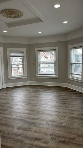 14 Cleveland Ave 2, Brockton, MA 02301