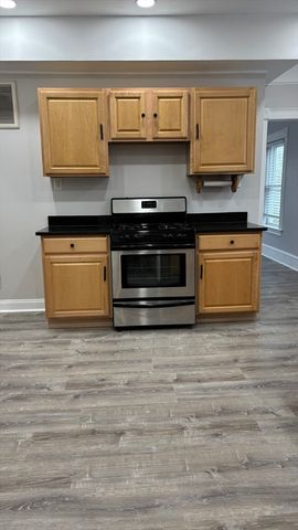 14 Cleveland Ave 2, Brockton, MA 02301