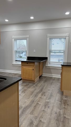 14 Cleveland Ave 2, Brockton, MA 02301