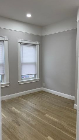 14 Cleveland Ave 2, Brockton, MA 02301