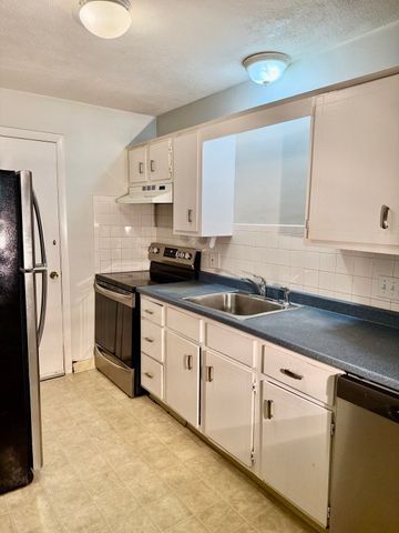 100 Governors Drive 2, Winthrop, MA 02152