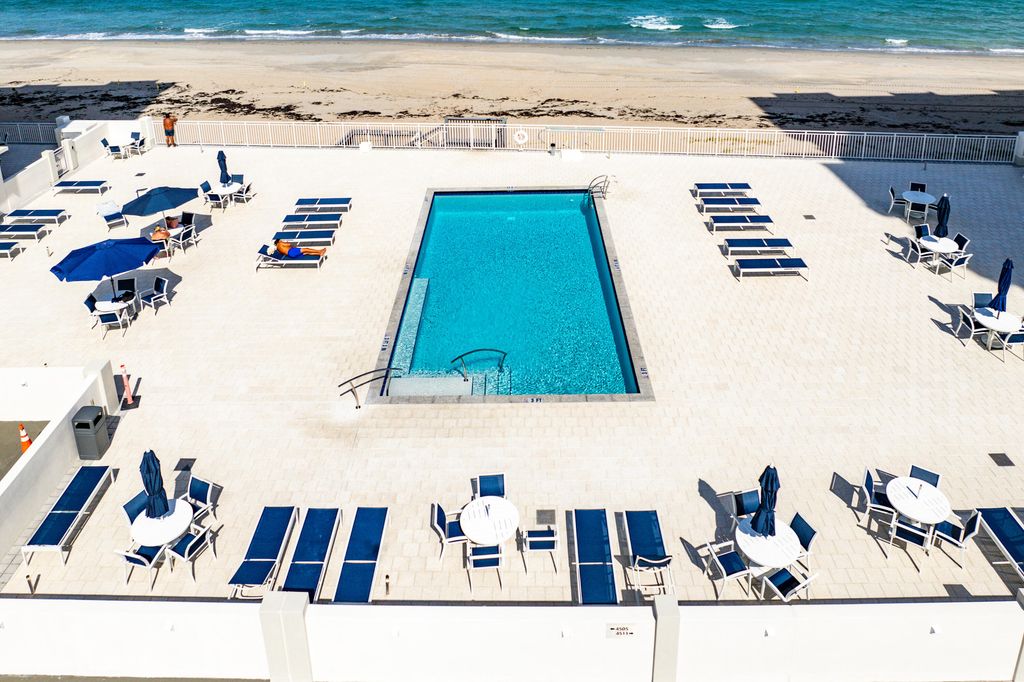 Image 37 of property listing at 4505 S Ocean Boulevard 306, Highland Beach, FL 33487