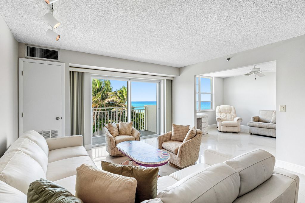 Image 4 of property listing at 4505 S Ocean Boulevard 306, Highland Beach, FL 33487