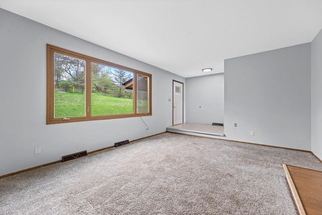 18775 Observatory ROAD, New Berlin, WI 53146