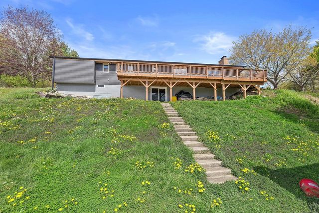 18775 Observatory ROAD, New Berlin, WI 53146