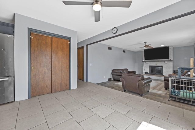 18775 Observatory ROAD, New Berlin, WI 53146