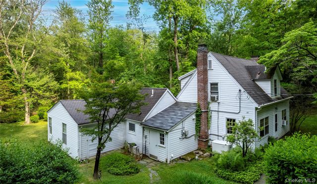 164 S Mountain Road, New City, NY 10956