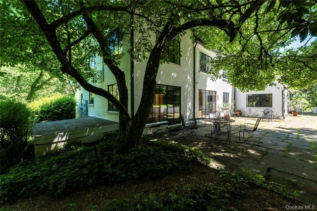 164 S Mountain Road, New City, NY 10956