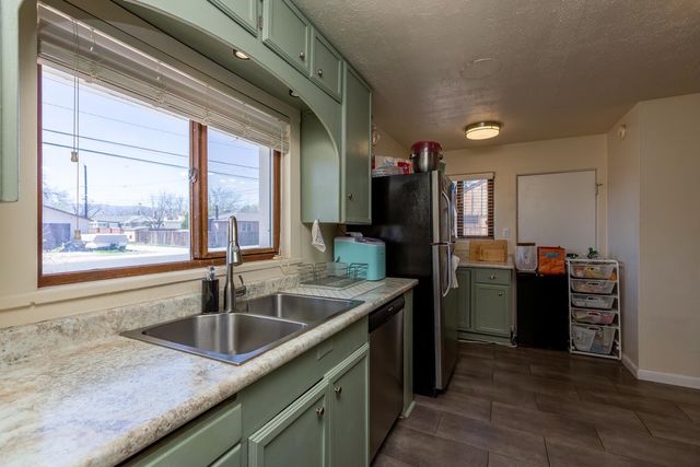 1750 Chipeta Avenue, Grand Junction, CO 81501