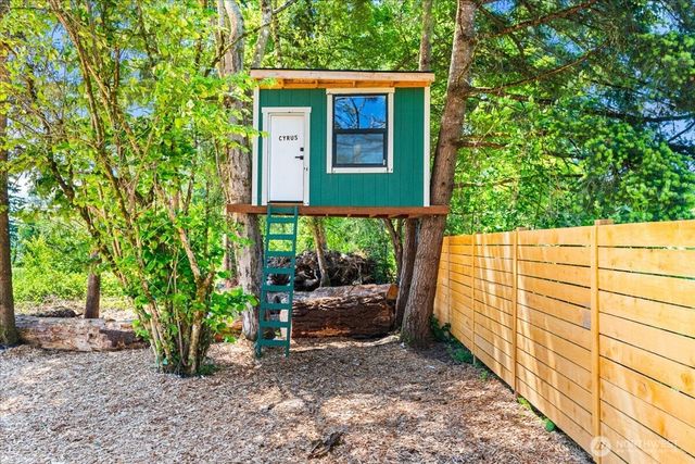 37235 55th Avenue S, Auburn, WA 98001