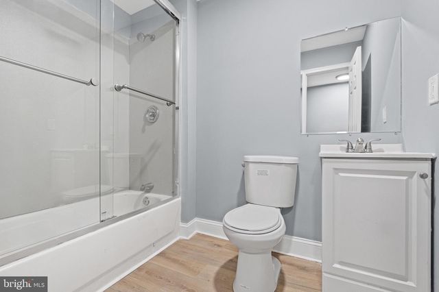 652 BARTLETT AVE, Baltimore, MD 21218