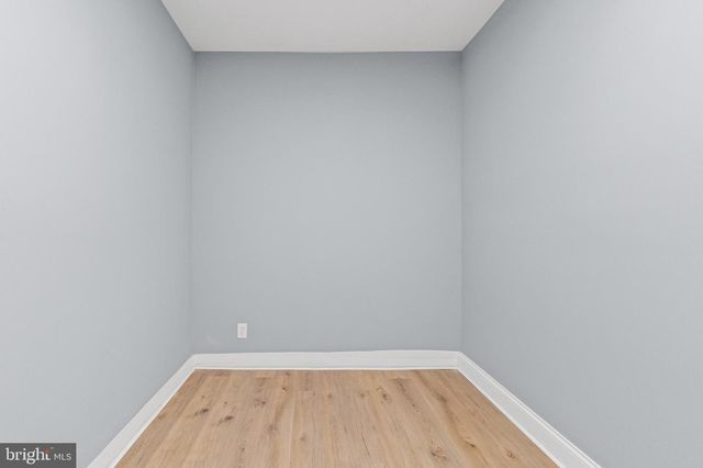 652 BARTLETT AVE, Baltimore, MD 21218