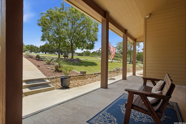 165 Settlers, Comfort, TX 78013