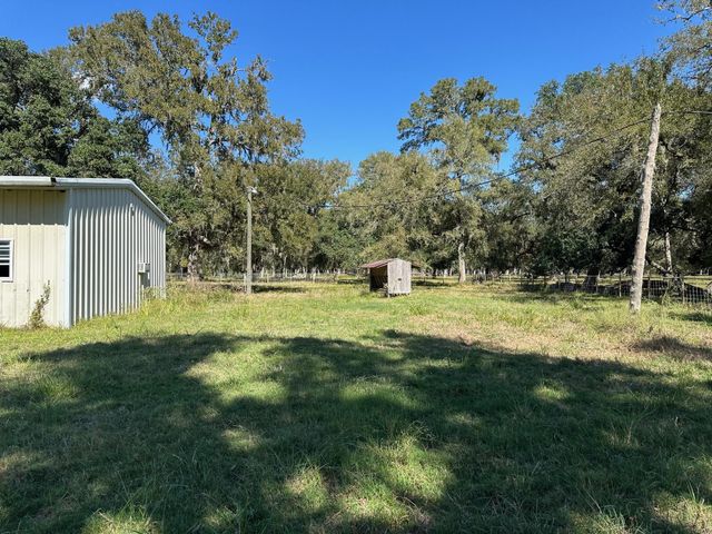 20226 San Bernard Drive, Guy, TX 77444