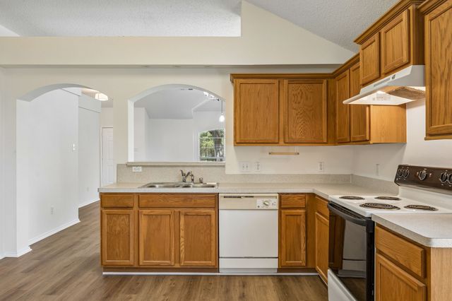 1001 Crane Circle, Saginaw, TX 76131