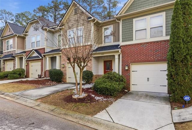 1076 N Village Drive, Decatur, GA 30032