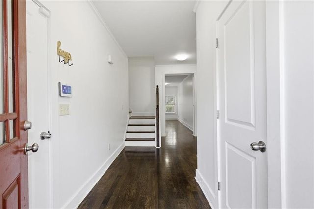 1076 N Village Drive, Decatur, GA 30032