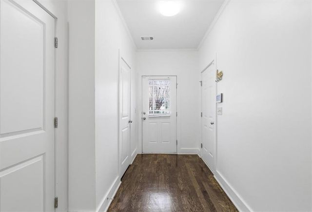 1076 N Village Drive, Decatur, GA 30032