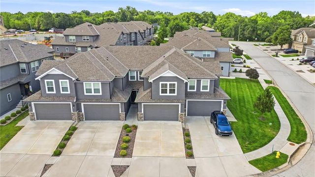 21843 W 123rd Terrace, Olathe, KS 66061